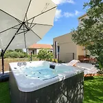 Luxury Laly Appartement *