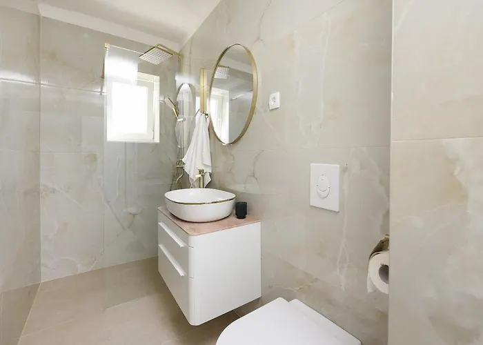 Apartamento Luxury Laly Policnik
